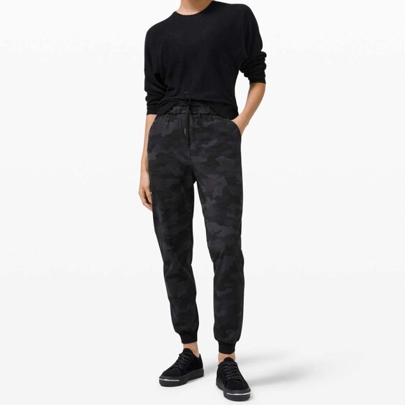 Lululemon Stretch High-Rise Jogger Full Length Camo Deep Coal Multi size 16 - Picture 1 of 10